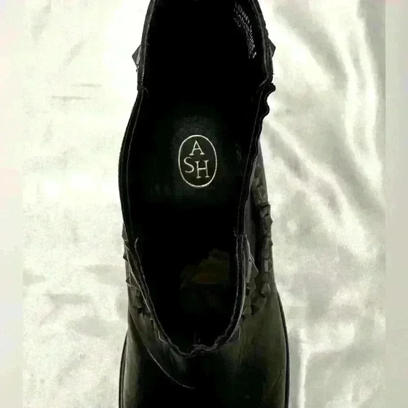 ASH Lenny‎ Studs Black Leather Chelsea Boot Size 40 - Picture 9 of 13